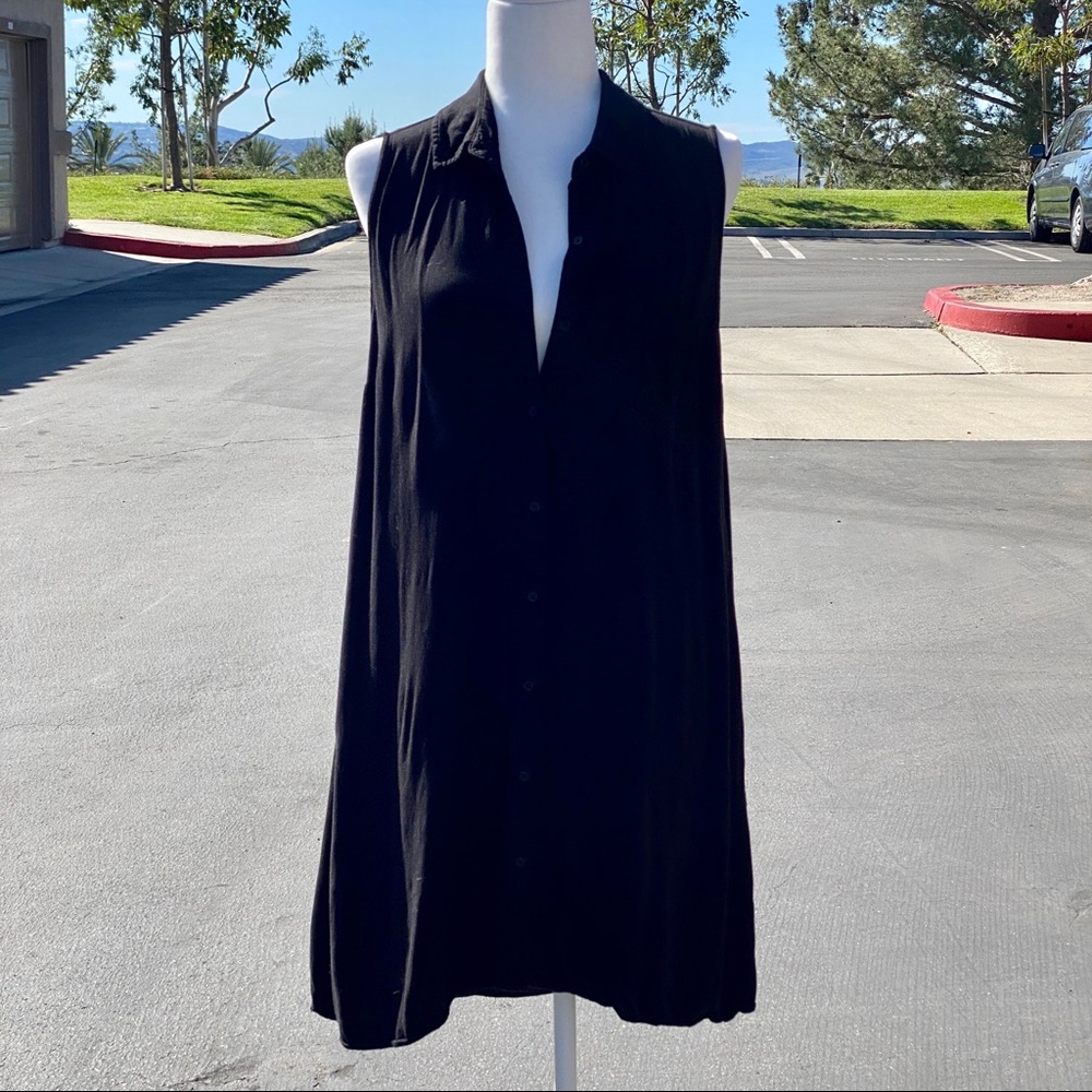 Sleeveless shirt dress with pockets large/black